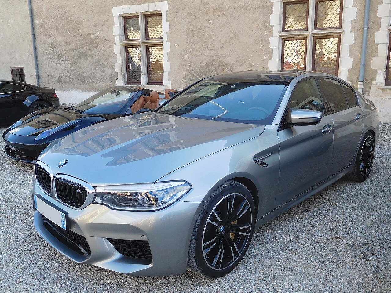 File:BMW M5 (F90) sedan (2).jpg